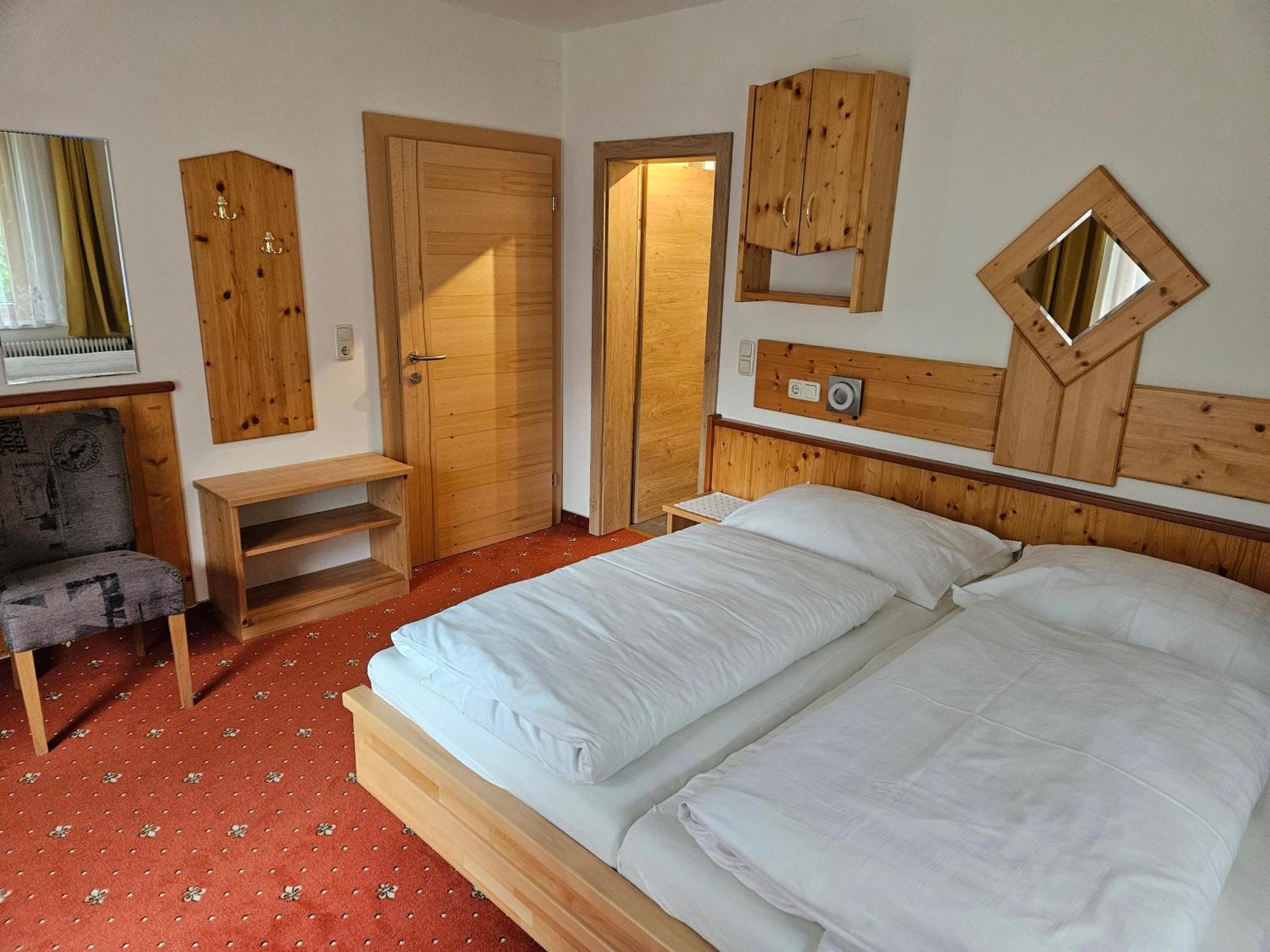 Pension Appartement Ambrosi 하일리겐불루트 외부 사진