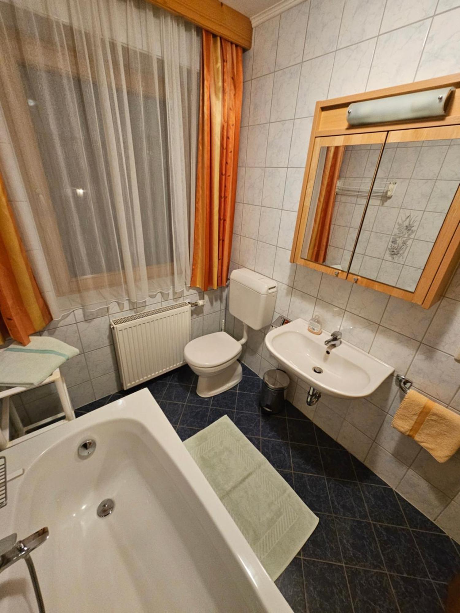Pension Appartement Ambrosi 하일리겐불루트 외부 사진